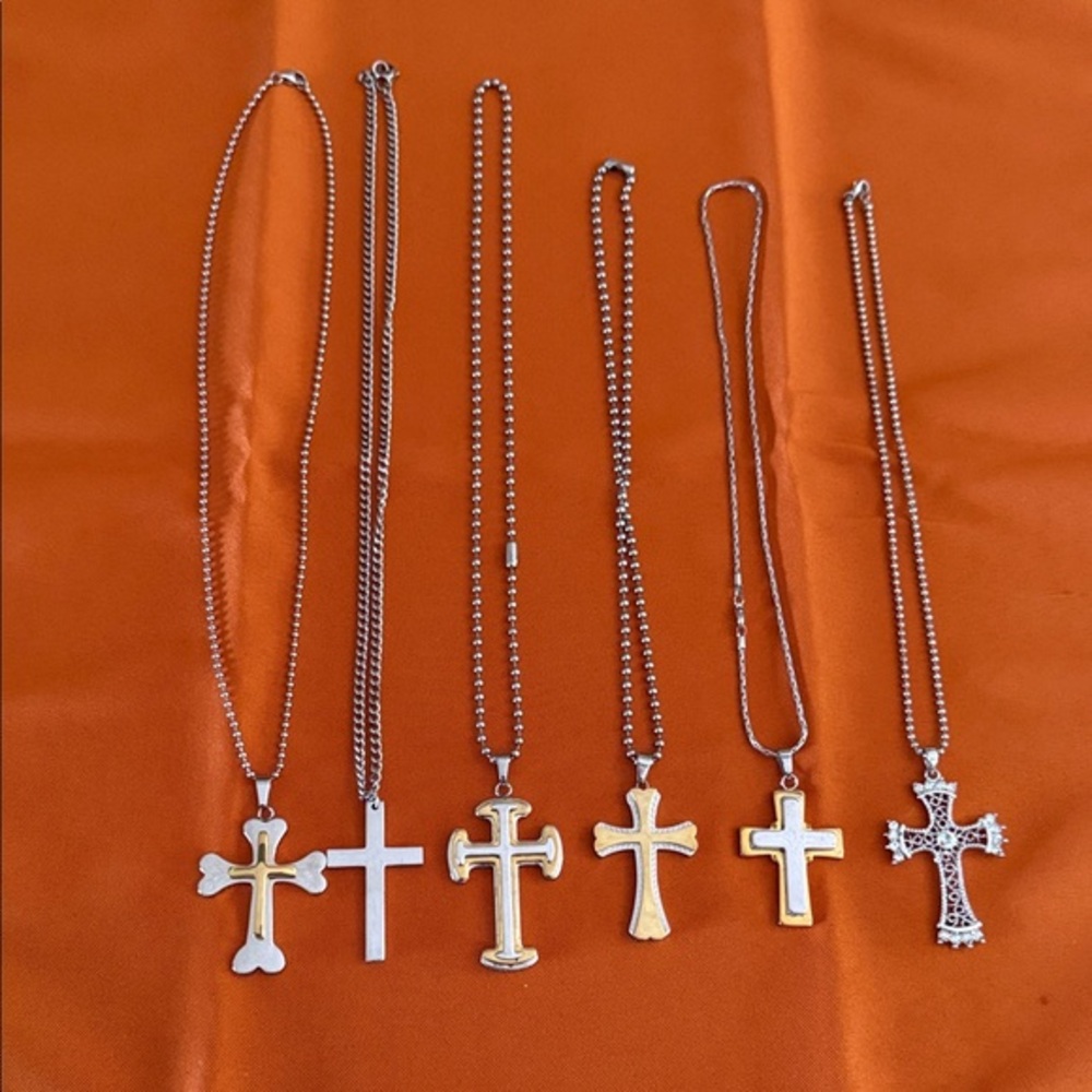 SILVER PLATED ✝️CROSS PENDANTS BUNDLE